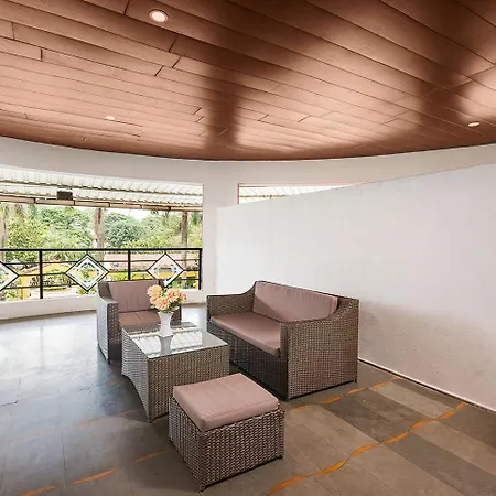 Manas Lifestyle Resort, Igatpuri Room photo