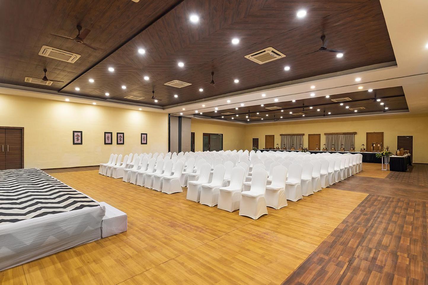 Manas Lifestyle Resort, 4* Igatpuri