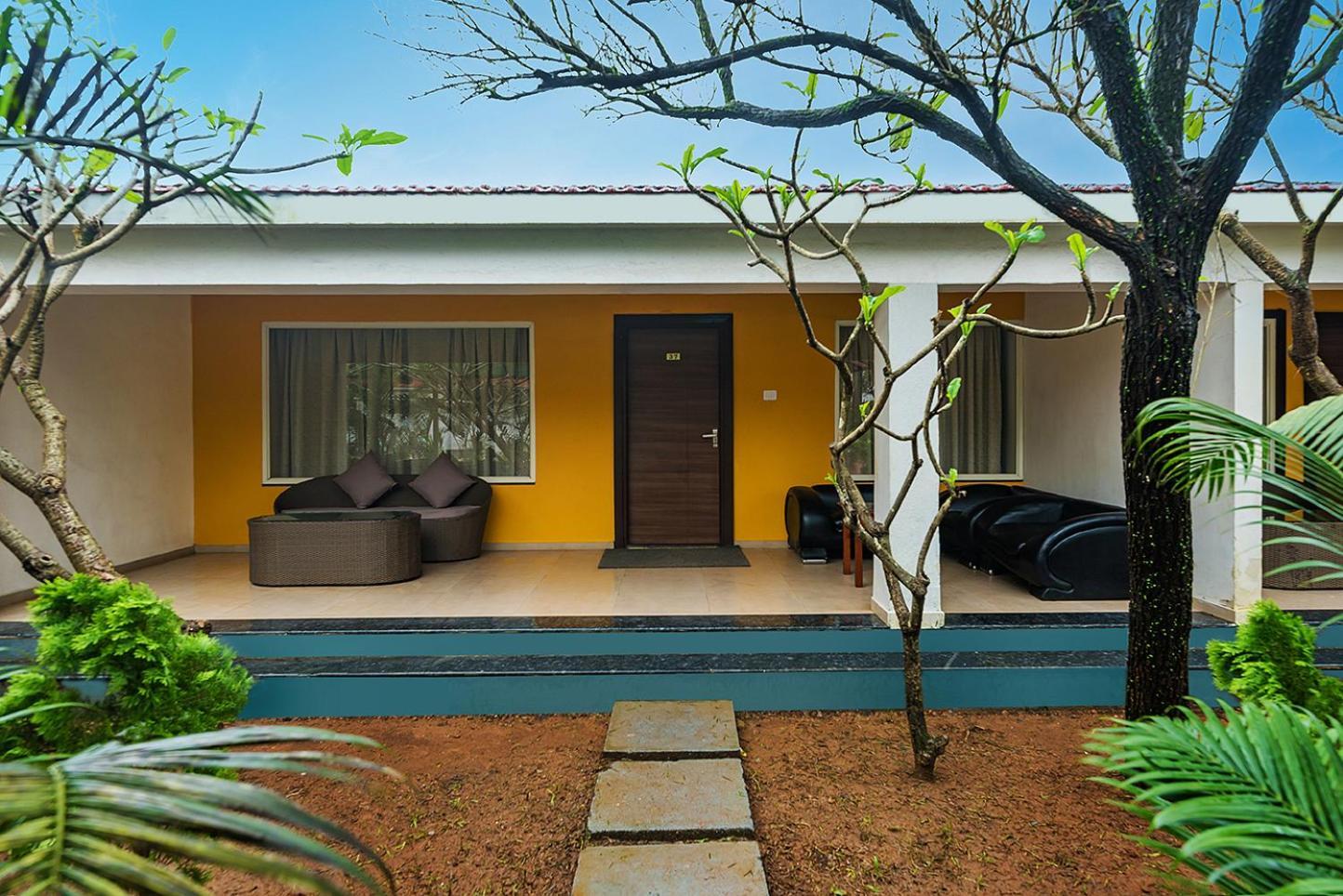 Resort Manas Lifestyle Resort, 4*